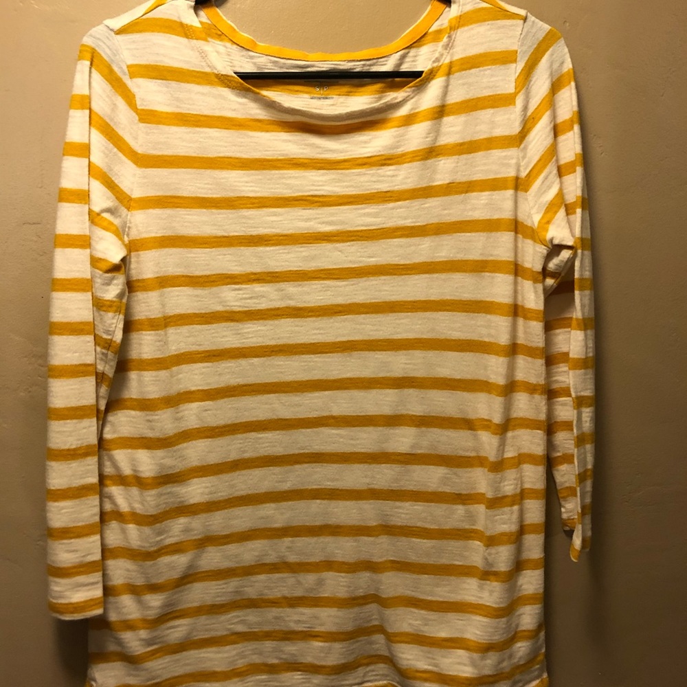 Old Navy Women’s long sleeve shirt small